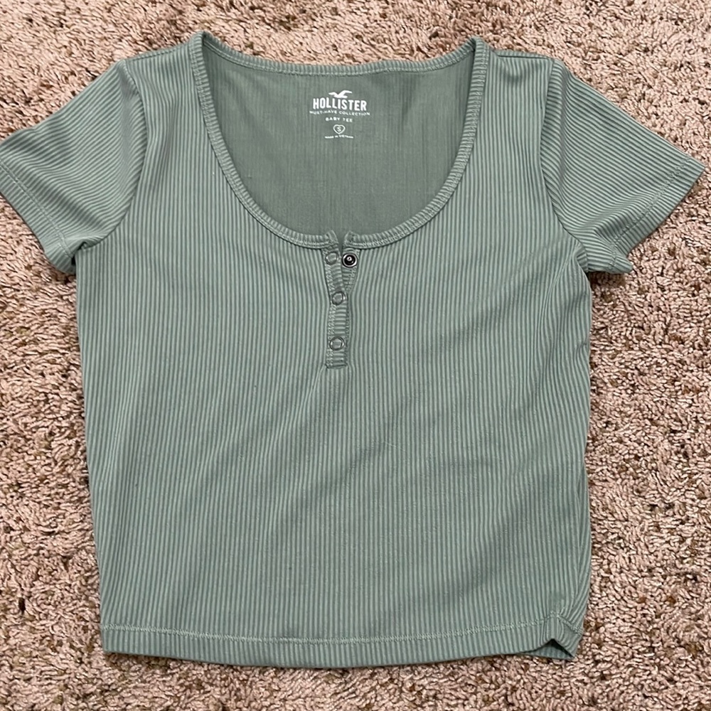 Hollister Baby Tee, size small, sage green